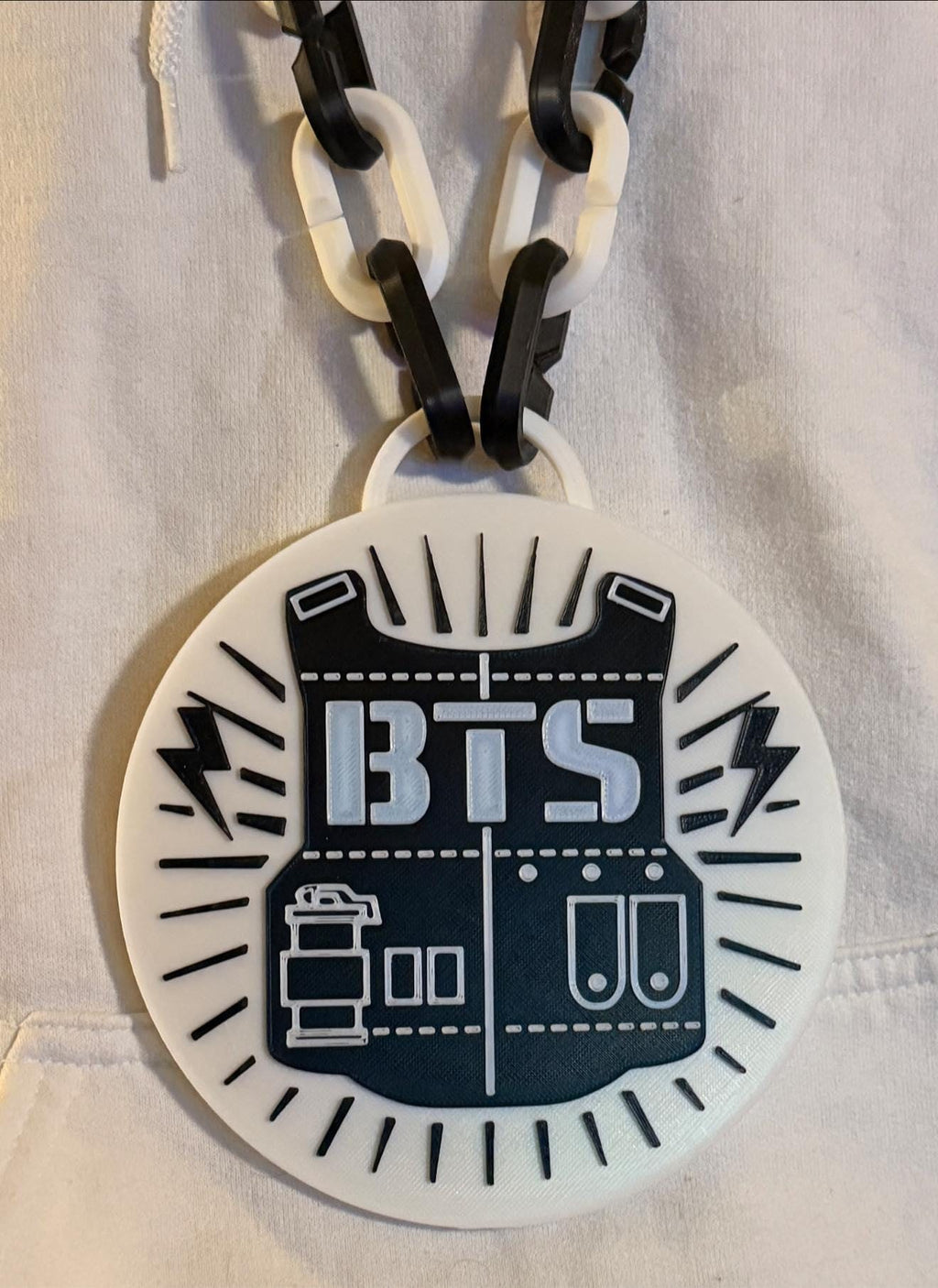 BTS Chain Necklace product photo 2